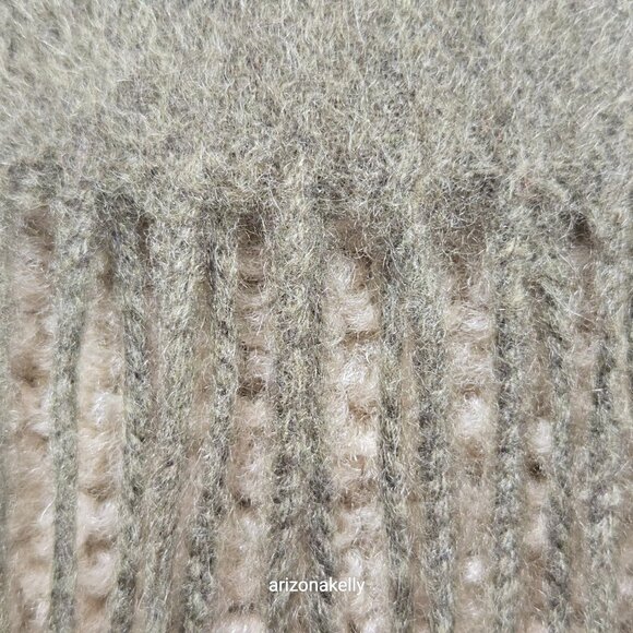 NWOT Cashmere Scarf Olive Green - Picture 9 of 14